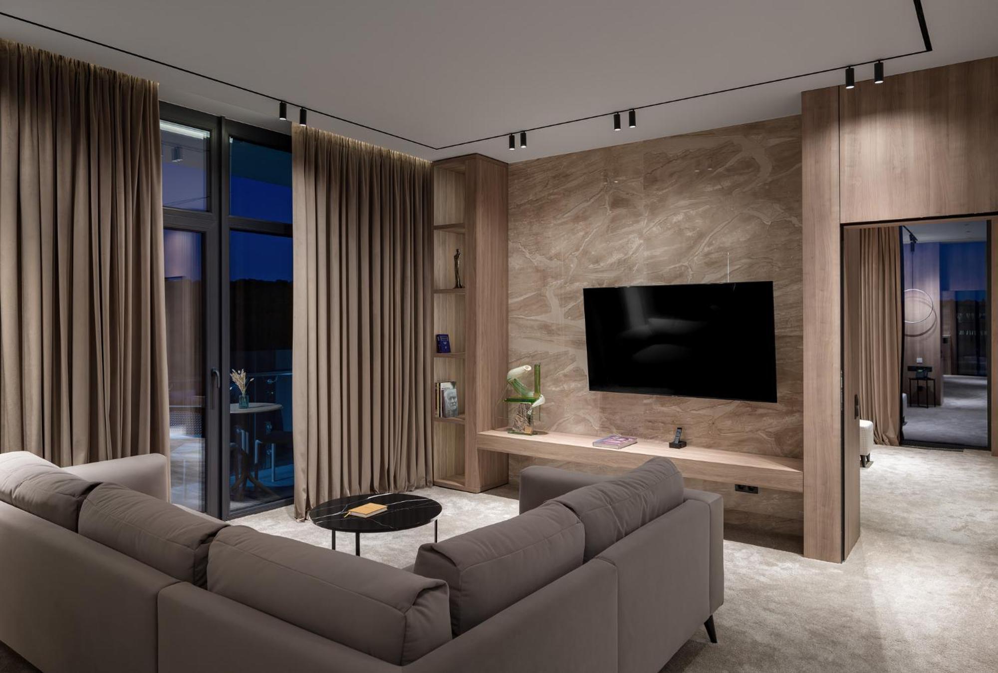 Святий Шарбель Hotel Morshyn Eksteriør billede
