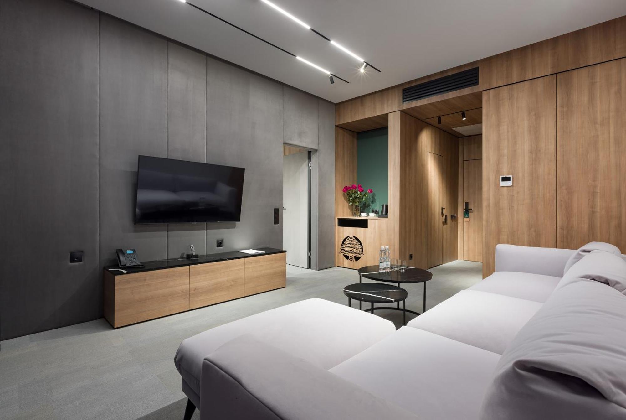 Святий Шарбель Hotel Morshyn Eksteriør billede