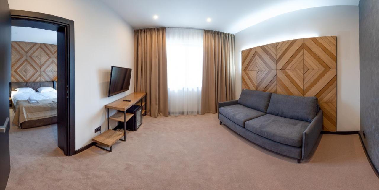 Святий Шарбель Hotel Morshyn Eksteriør billede